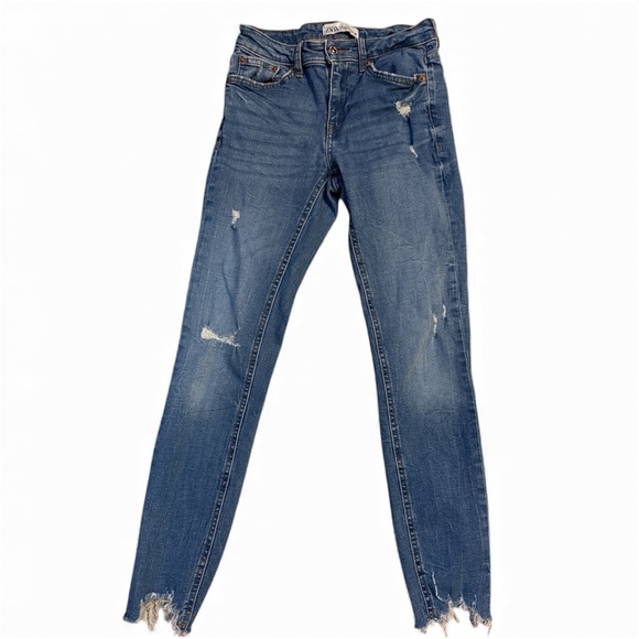 ZARA Distressed Classic Blue Women's Jeans - Picture 2 of 9